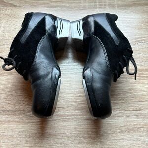 Capezio Tapsonic tap shoes - discontinued - size 5 women’s